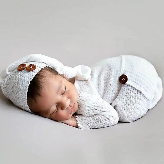 Viste a tu Bebé Reborn con encanto y estilo. Descubre nuestra adorable selección de ropa para recién nacidos. ¡Compra ahora y dale a tu pequeño tesoro la moda que merece!